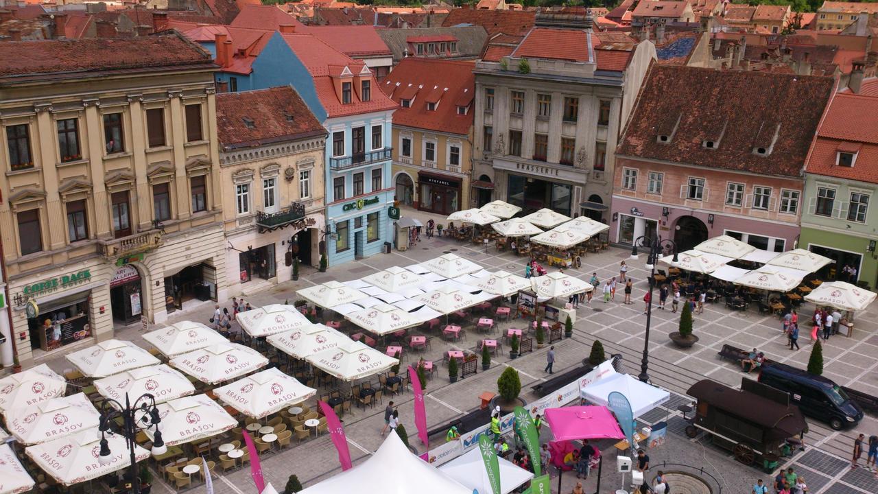 Republicii Apartment Historic Center Braşov Exteriör bild